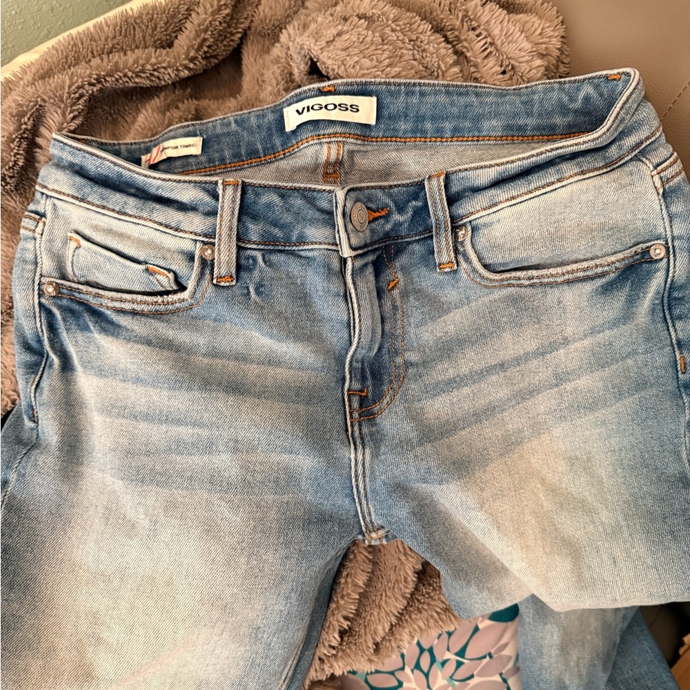 Vigoss Women's indigo light blue Boyfriend Jeans NWOT